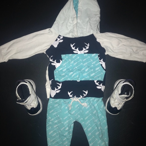 Other - Baby boy sweatsuit outfit